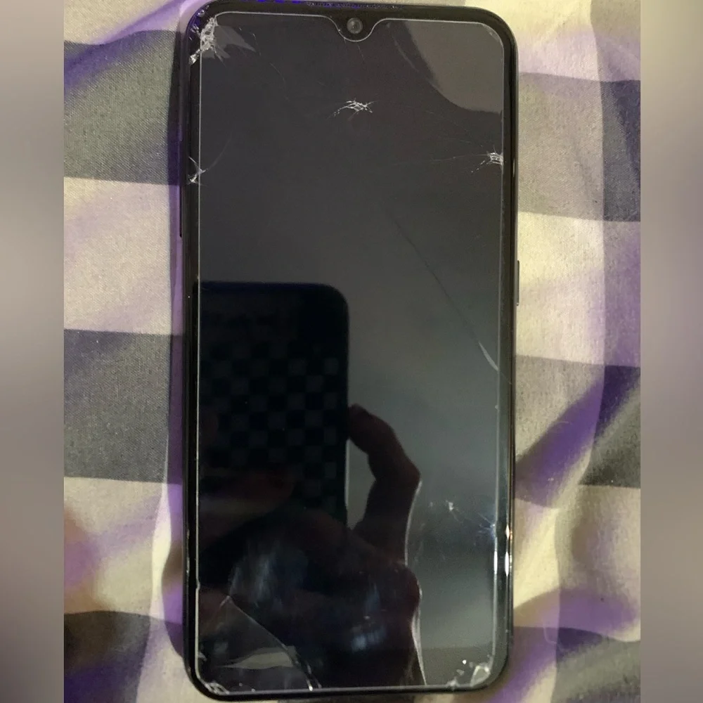 Samsung Galaxy s20 5G (BROKEN)
